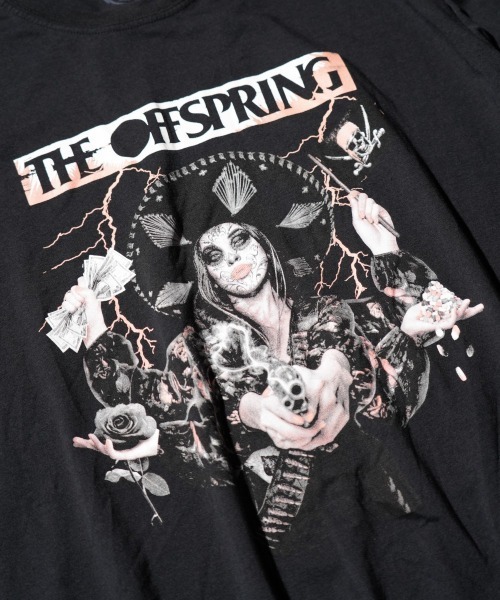 THRIFTY LOOK(スリフティールック)の「THRIFTY LOOK / スリフティールック THRIFTY "THE OFF SPRING" TEE オフスプリング ユーズド加工 バンドTシャツ バンT(Tシャツ/カットソー・メンズ・ブラック系その他/ブラック/ブラック系その他2・X-LARGE/XX-LARGE/LARGE)」の7枚目の写真