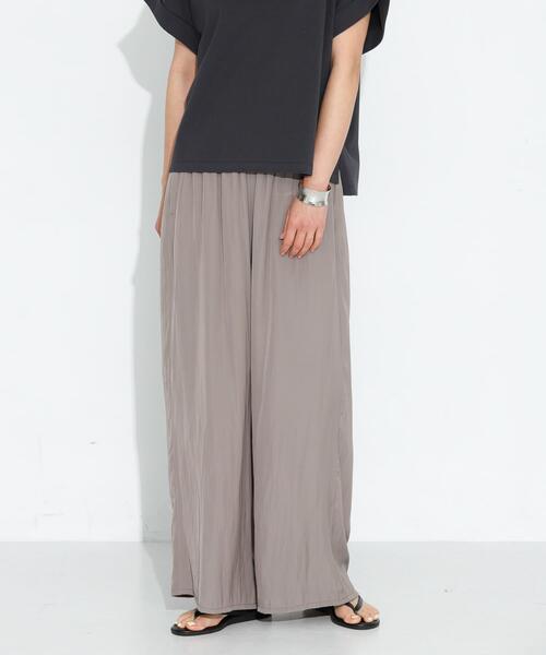 URBAN RESEARCH Sonny Label(アーバンリサーチサニーレーベル)の「ビンテージワッシャーイージーパンツ(その他パンツ・レディース・ベージュ/ダークブラウン/グレー・36/38)」の2枚目の写真