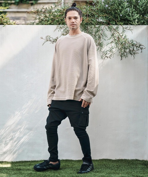 CAMBIO（カンビオ）の「mp13788- Bonded Fleece Backing Twill One Side Cargo Tight Fit Pants タイトフィットパンツ（カーゴパンツ・メンズ・ブラック・S/M/L）」の8枚目の写真