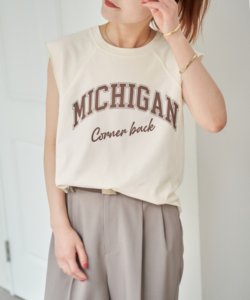 Spick & Span（スピックアンドスパン）の「ミニ裏毛ロゴノースリーブプルオーバー（Tシャツ/カットソー・レディース・ホワイト/チャコールグレー・FREE）」の11枚目の写真