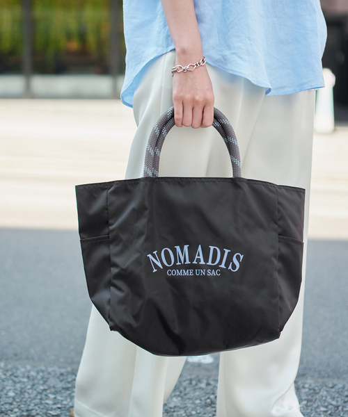 IENA(イエナ)の「《WEB限定》NOMADIS/ノマディス SAC2 W/16 リバーシブルトートバッグ(トートバッグ・レディース・ブラック・FREE)」の2枚目の写真