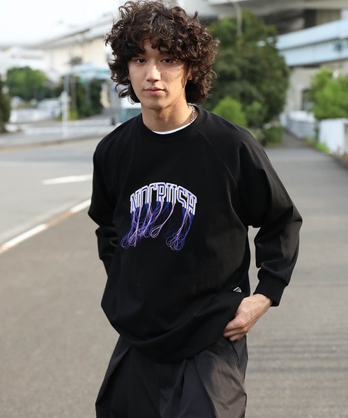 HOOK(フック)の「HOOK -original- フリンジデザイン英字刺繍ロンTEE(Tシャツ/カットソー・メンズ・ライトグレー/ブラック・MEDIUM/LARGE/X-LARGE)」の2枚目の写真