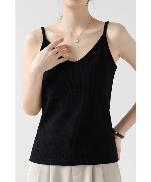 捲*し様 タングラム　Ｖネック　スニード　 試着のみ cowl neck satin tank（タンクトップ）｜célon（セロン