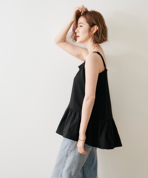 Emma Taylor(エマテイラー)の「【長さ調整可能◎】ドッキングフレアーヘムレイヤードキャミソール(Tシャツ/カットソー・レディース・ホワイト/ブラック/サックスブルー・FREE)」の2枚目の写真