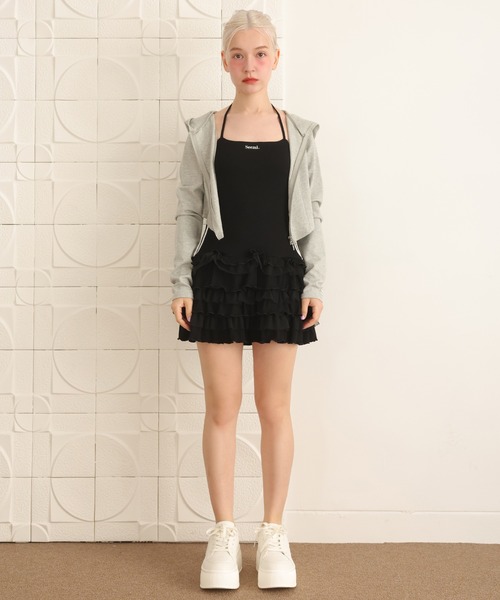 Seemi. byNICECLAUP（ シーミーバイナイスクラップ）の「【Seemi.】刺繍入りフリルチュニック（チュニック・レディース・杢グレー/ブラック/ホワイト・FREE）」の10枚目の写真