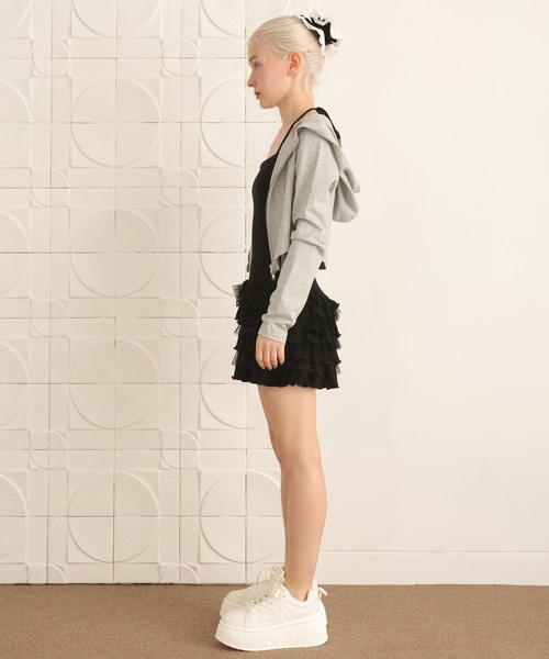 Seemi. byNICECLAUP（ シーミーバイナイスクラップ）の「【Seemi.】刺繍入りフリルチュニック（チュニック・レディース・杢グレー/ブラック/ホワイト・FREE）」の11枚目の写真