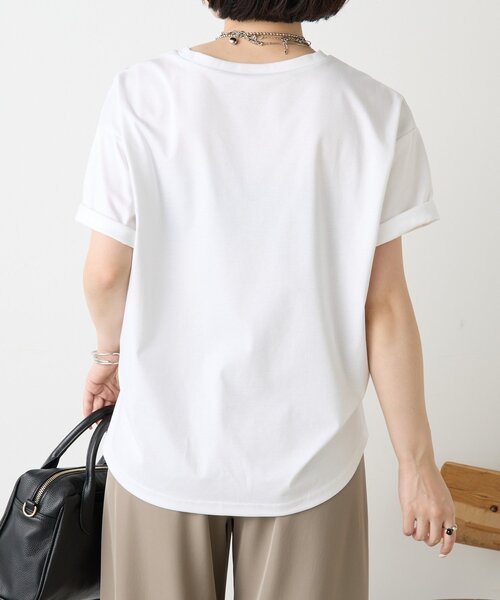 Jena espace merveilleux(ジェナ エスパスメルヴェイユ)の「ラインテープロゴカットソー(Tシャツ/カットソー・レディース・チャコールグレー/ブラック/オフホワイト・FREE)」の11枚目の写真