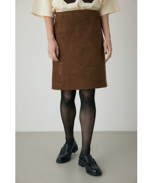 crie conforto（クリーコンフォルト）の「スエードライクミニスカート　冬服（スカート・レディース・ブラック/カーキ/キャメル・FREE）」の3枚目の写真