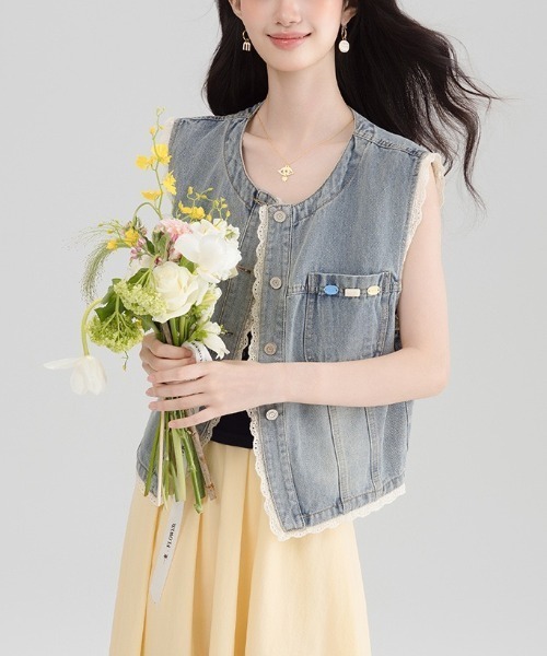 gossip!ロサンゼルス(ゴシップロサンゼルス)の「ガーリーレース デニムベスト(ベスト・レディース・ライトブルー・M/L)」の15枚目の写真