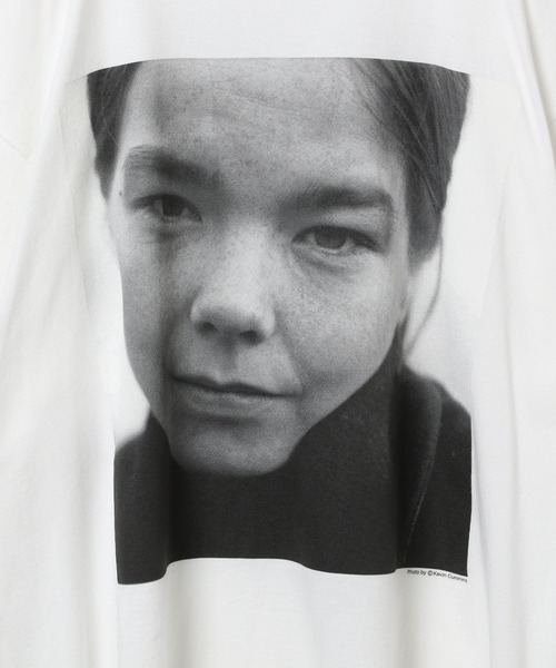 BAYFLOW(ベイフロー)の「【EF(エフ)】Bjork フォトTEE(WOMEN)(Tシャツ/カットソー・レディース・ホワイト/ブラック・MEDIUM/LARGE)」の9枚目の写真