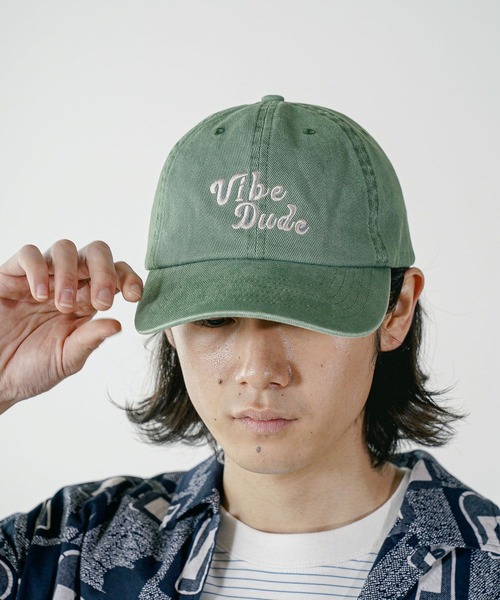 BAYFLOW(ベイフロー)の「フェード刺繍ロゴCAP(キャップ・メンズ・ベージュ/チャコール/グリーン・FREE)」の21枚目の写真