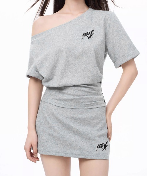 Miniministore(ミニミニストア)の「ガーリーセットアップ ワンオフショルダー(セットアップ・レディース・グレー・L/XL/M)」の16枚目の写真