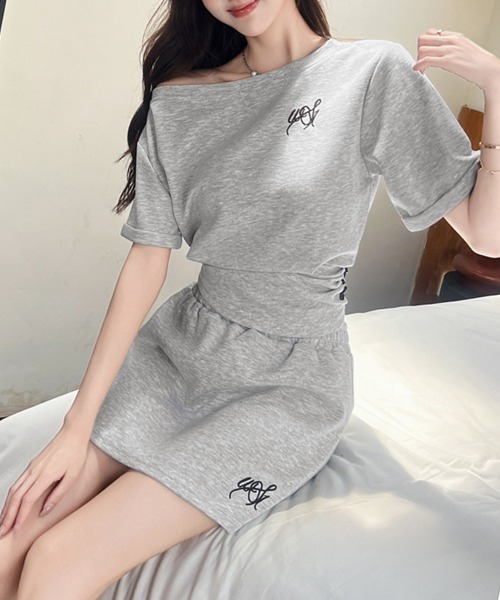 Miniministore(ミニミニストア)の「ガーリーセットアップ ワンオフショルダー(セットアップ・レディース・グレー・L/XL/M)」の6枚目の写真