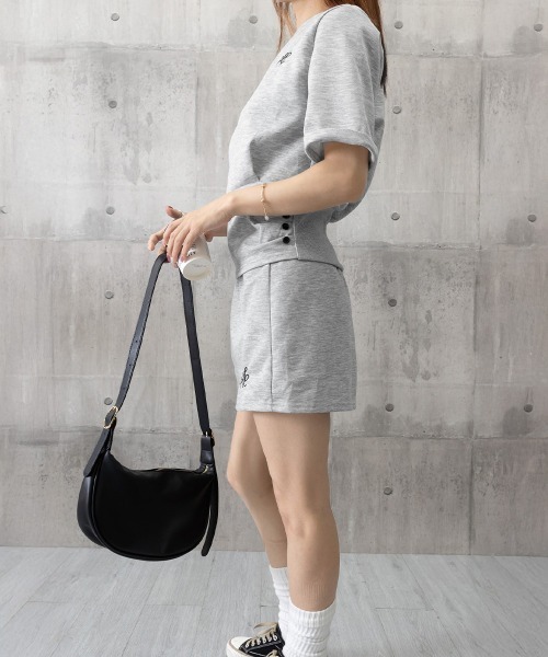Miniministore(ミニミニストア)の「ガーリーセットアップ ワンオフショルダー(セットアップ・レディース・グレー・L/XL/M)」の21枚目の写真