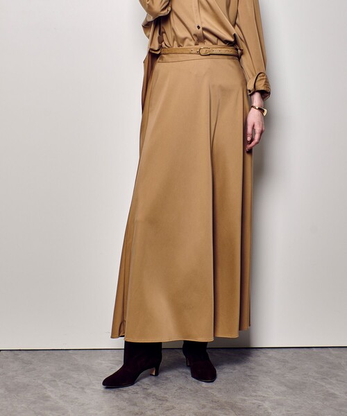 allureville（アルアバイル）の「フィブリルバイヤスナロースカート（スカート・レディース・ベージュ/ネイビー/カーキ・1/2）」の13枚目の写真