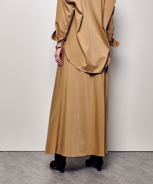 allureville（アルアバイル）の「フィブリルバイヤスナロースカート（スカート・レディース・ベージュ/ネイビー/カーキ・1/2）」の16枚目の写真