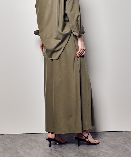 allureville（アルアバイル）の「フィブリルバイヤスナロースカート（スカート・レディース・ベージュ/ネイビー/カーキ・1/2）」の8枚目の写真