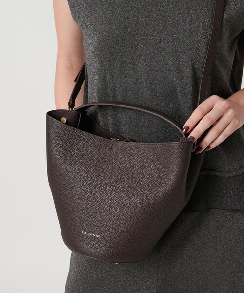 FEEL AND TASTE 黒 トートバッグ