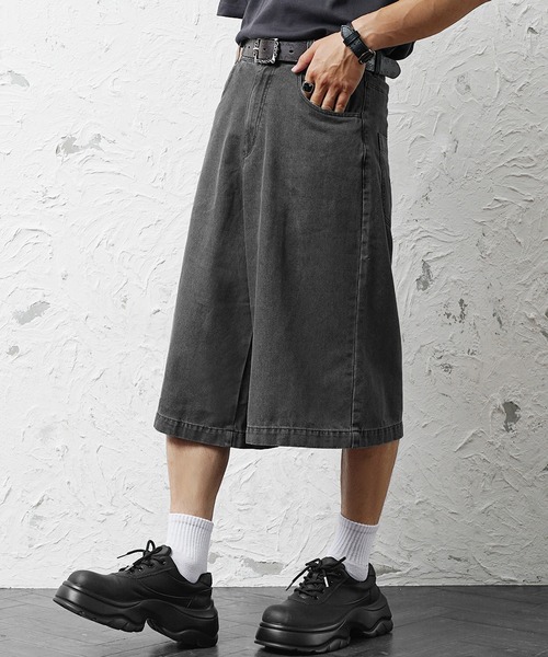 MinoriTY(マイノリティ)の「【MinoriTY】さら薄生地クロップドワイドバルーンデニムパンツ(デニムパンツ・メンズ・ライトブラック/ライトブルー・S/L/M)」の13枚目の写真