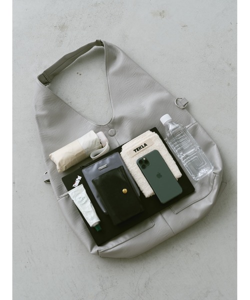 バッグ N+ 2WAYアウトポケットトライアングルバッグ / PC（16inch）収納