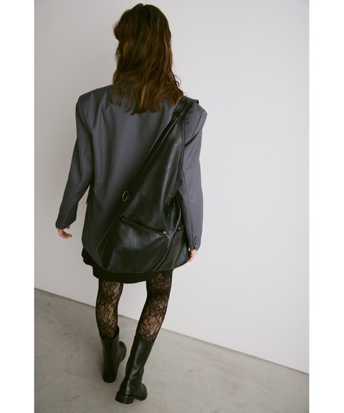 セール】2WAYアウトポケットトライアングルバッグ / PC（16inch）収納