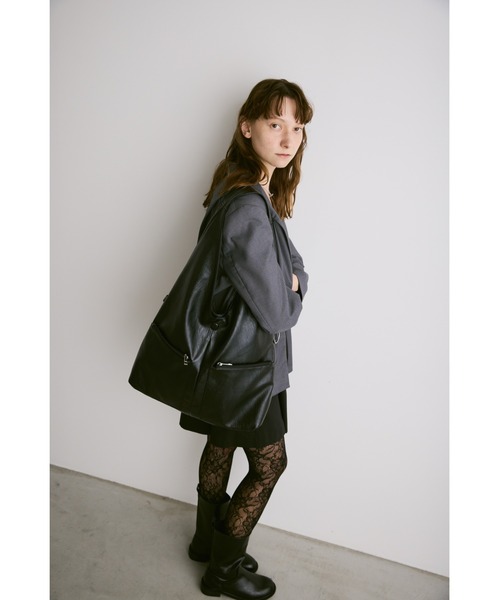 セール】2WAYアウトポケットトライアングルバッグ / PC（16inch）収納