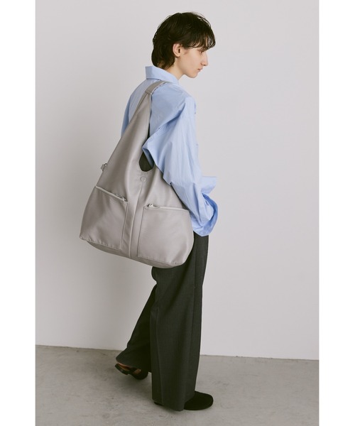 バッグ N+ 2WAYアウトポケットトライアングルバッグ / PC（16inch）収納