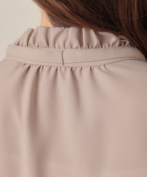 couture brooch（クチュールブローチ）の「【フェミニン・通勤】タイ付きピコフリルブラウス（シャツ/ブラウス・レディース・アイボリー/グレー/サンドベージュ・36/38/40/42）」の8枚目の写真