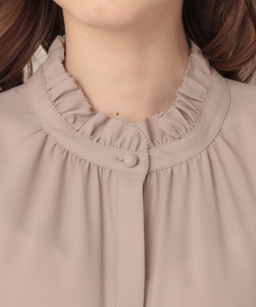couture brooch（クチュールブローチ）の「【フェミニン・通勤】タイ付きピコフリルブラウス（シャツ/ブラウス・レディース・アイボリー/グレー/サンドベージュ・36/38/40/42）」の9枚目の写真