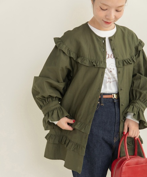 Dot＆Stripes CHILD WOMAN（ドットアンドストライプス　チャイルドウーマン）の「ライトバックサテン フリルティアードブラウス（シャツ/ブラウス・レディース・カーキ/アイボリー・FREE）」の2枚目の写真