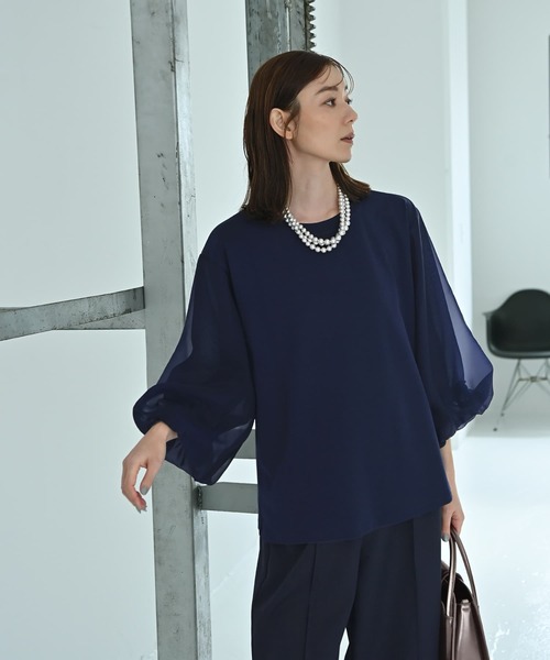 STYLE DELI(スタイルデリ)の「【Kana Oyama×BLK001】チュール袖トップス(Tシャツ/カットソー・レディース・ホワイト/ネイビー/ブラック・FREE)」の3枚目の写真