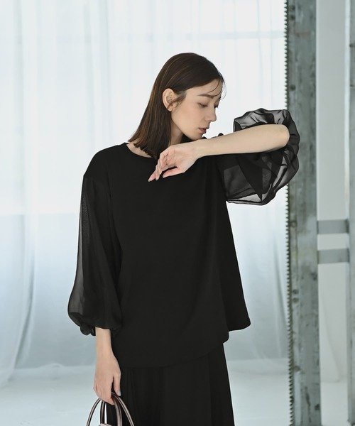 STYLE DELI(スタイルデリ)の「【Kana Oyama×BLK001】チュール袖トップス(Tシャツ/カットソー・レディース・ホワイト/ネイビー/ブラック・FREE)」の17枚目の写真