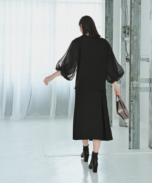 STYLE DELI(スタイルデリ)の「【Kana Oyama×BLK001】チュール袖トップス(Tシャツ/カットソー・レディース・ホワイト/ネイビー/ブラック・FREE)」の18枚目の写真