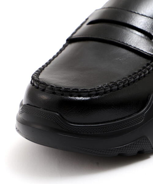 AKIKOAOKI（アキコアオキ）の「AKIKOAOKI /アキコアオキ/別注Regulated Gravity-faux leather (合皮)（ローファー・レディース・ブラック・35/36/37/38/39/40/41/42/43）」の18枚目の写真