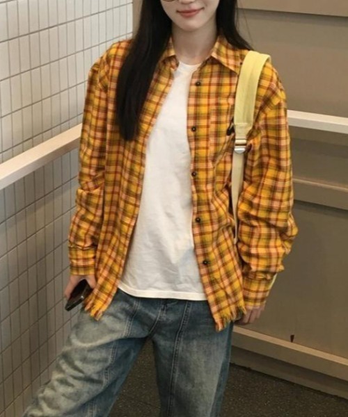 shyam inspiration(シャムインスピレーション)の「チェック柄 レトロカジュアル シャツ / 長袖シャツ(シャツ/ブラウス・レディース・イエロー・L/M)」の6枚目の写真