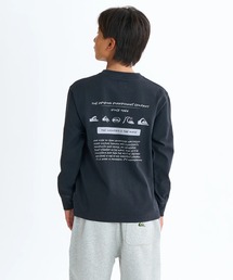 Quiksilver（クイックシルバー）の「BW HISTORY POCKET LT /クイックシルバーキッズ胸ポケットワンポイントバックプリント長袖ロンT（Tシャツ/カットソー）」