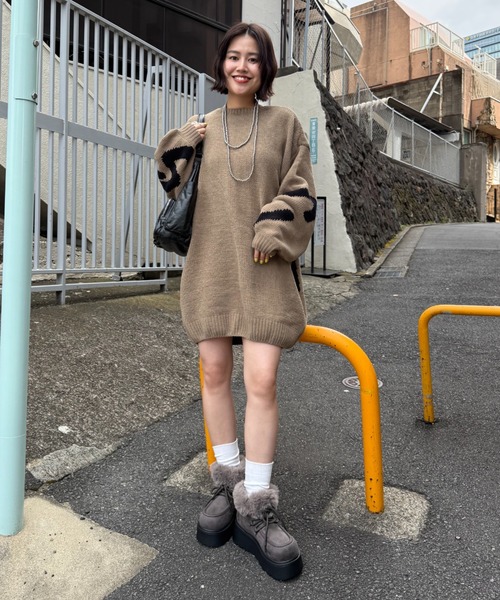 RODEO CROWNS WIDE BOWL（ロデオクラウンズワイドボウル）の「フェイクムートンショートブーツ（ブーツ・レディース・グレー/ブラウン系その他/ベージュ・LARGE/MEDIUM）」の9枚目の写真