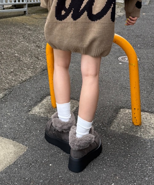 RODEO CROWNS WIDE BOWL（ロデオクラウンズワイドボウル）の「フェイクムートンショートブーツ（ブーツ・レディース・グレー/ブラウン系その他/ベージュ・LARGE/MEDIUM）」の10枚目の写真