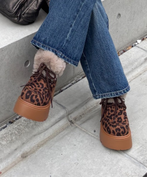 RODEO CROWNS WIDE BOWL（ロデオクラウンズワイドボウル）の「フェイクムートンショートブーツ（ブーツ・レディース・グレー/ブラウン系その他/ベージュ・LARGE/MEDIUM）」の22枚目の写真