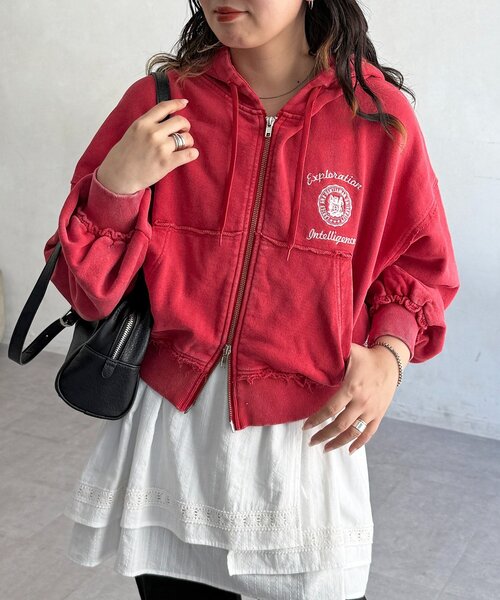 CPCM（シーピーシーエム）の「パウダー加工短丈パーカー（パーカー・レディース・ネイビー/ブラウン/レッド/チャコールグレー・FREE）」の13枚目の写真