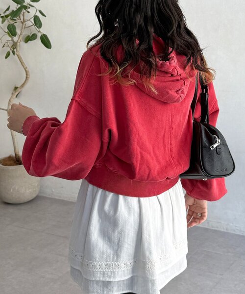 CPCM（シーピーシーエム）の「パウダー加工短丈パーカー（パーカー・レディース・ネイビー/ブラウン/レッド/チャコールグレー・FREE）」の16枚目の写真