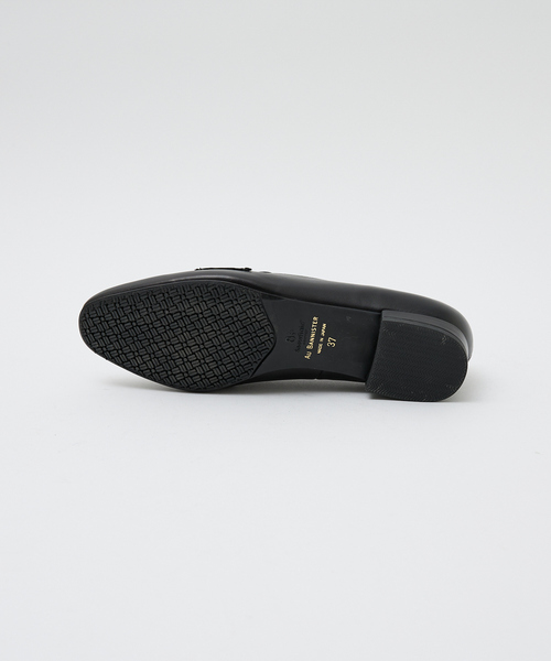 Au BANNISTER（オゥバニスター）の「撥水レザーローファー（ローファー・レディース・ダークブラウン/ブラック/グレイッシュベージュ/シルバー・36/37/38/39/35）」の16枚目の写真