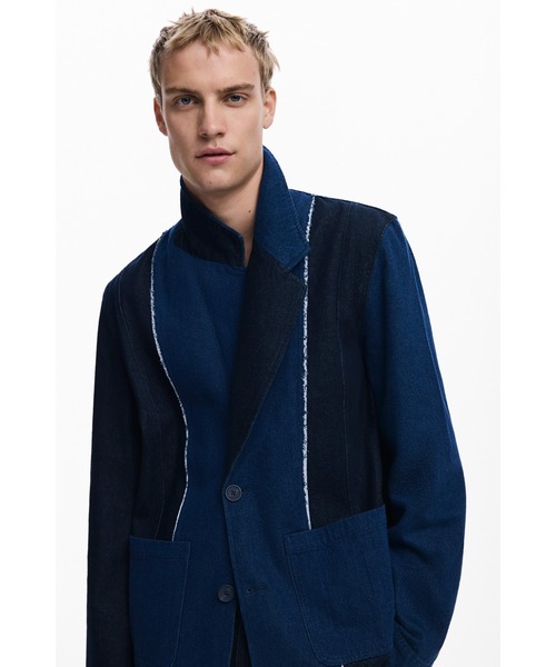 Desigual（デシグアル）の「バイカラーデニムジャケット