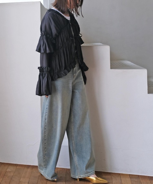 AKTE(アクテ)の「ボリュームティアードブラウス(シャツ/ブラウス・レディース・アイボリー/ブラック・FREE)」の13枚目の写真