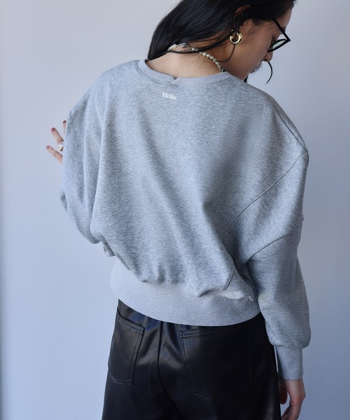 ELFRANK(エルフランク)の「ワンポイント刺繍 ロゴ スウェット プルオーバー カットソー(スウェット・レディース・グレイッシュベージュ/グレー/レッド・L/M)」の8枚目の写真
