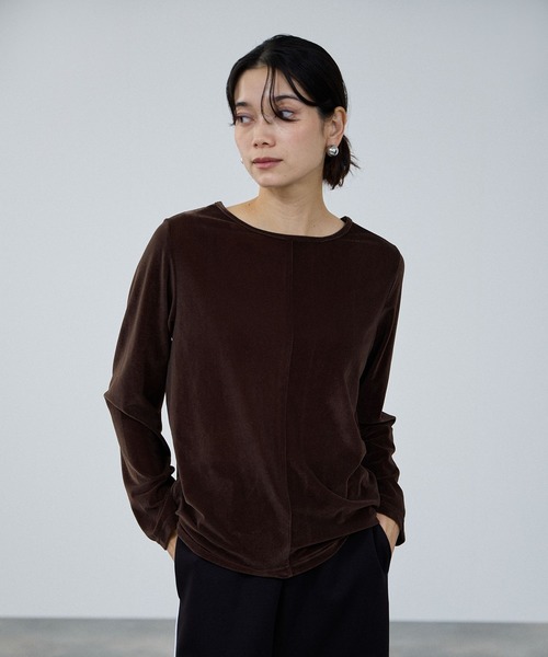Mac-House(マックハウス)の「milli de l'air ベロアセンターシームカットソー(Tシャツ/カットソー・レディース・ブラック/ベージュ/ブラウン・L/M)」の20枚目の写真