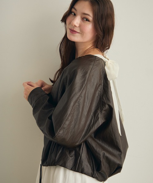 Lunea(ルネア)の「ノーカラーボリュームブルゾン(ブルゾン・レディース・ブラック/ブラウン・FREE)」の16枚目の写真