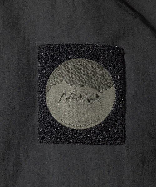 NANGA（ナンガ）の「NANGA/ナンガ SP HOODIE DOWN JKT/別注 フーディ ダウンジャケット（ダウンジャケット/コート・メンズ・ブラック/オリーブ/グレー・MEDIUM/LARGE/X-LARGE）」の10枚目の写真