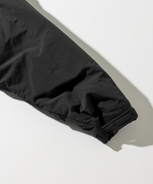 NANGA（ナンガ）の「NANGA/ナンガ SP HOODIE DOWN JKT/別注 フーディ ダウンジャケット（ダウンジャケット/コート・メンズ・ブラック/オリーブ/グレー・MEDIUM/LARGE/X-LARGE）」の11枚目の写真