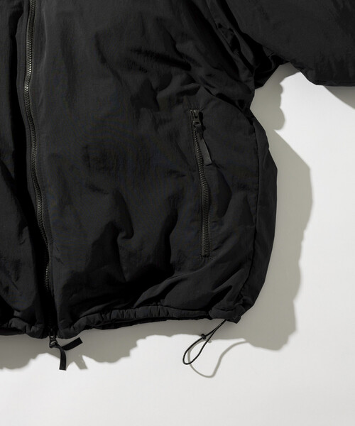NANGA（ナンガ）の「NANGA/ナンガ SP HOODIE DOWN JKT/別注 フーディ ダウンジャケット（ダウンジャケット/コート・メンズ・ブラック/オリーブ/グレー・MEDIUM/LARGE/X-LARGE）」の12枚目の写真